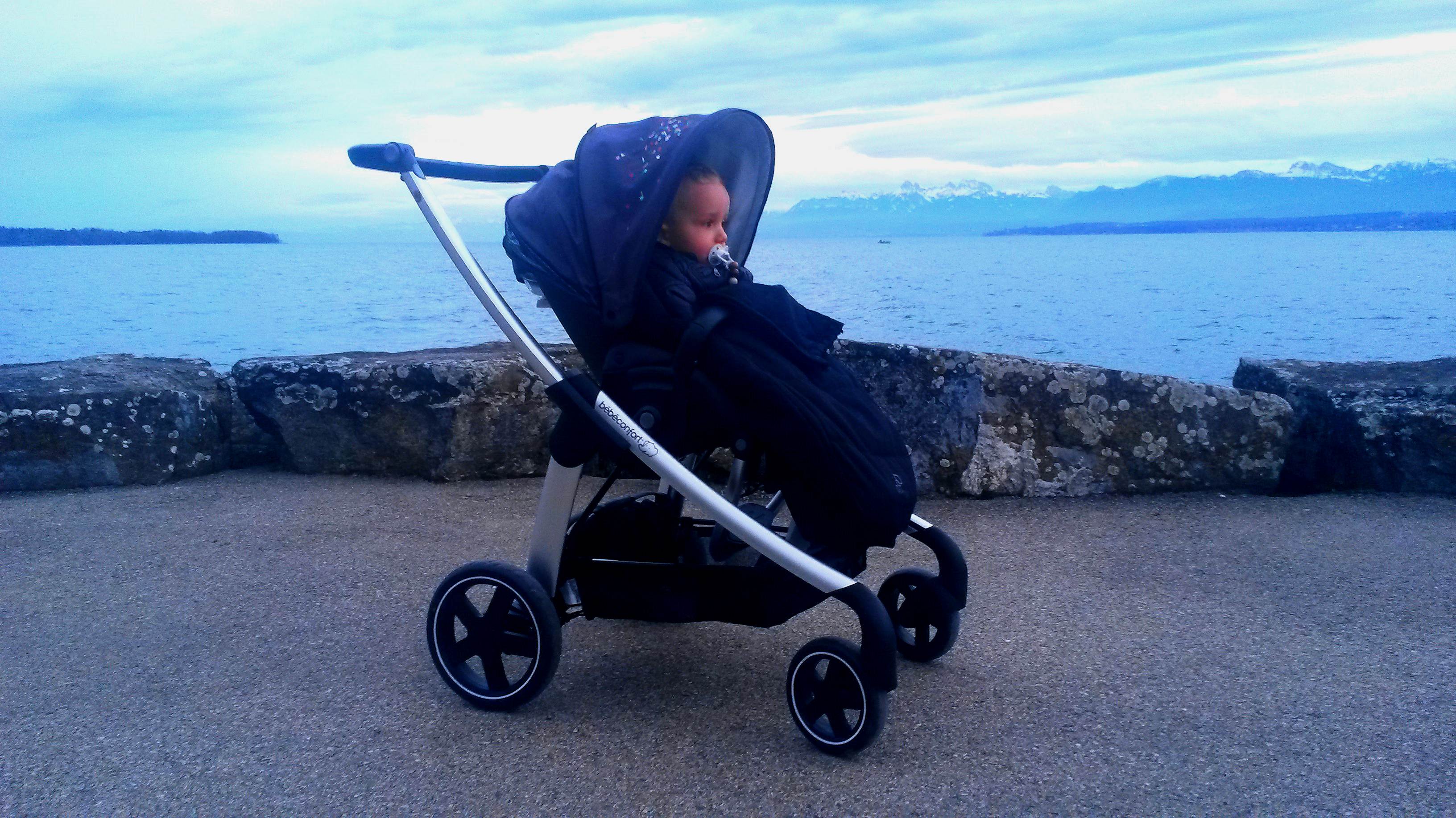 POUSSETTE STOKKE CRUSI REPORTAGE / TEST - PUERICULTURE EN FOLIE